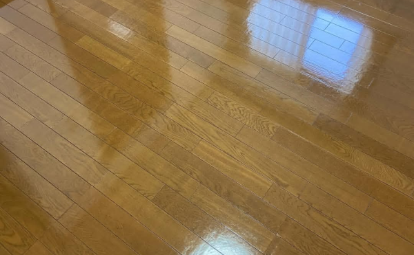 安佐南区　床清掃　ワックスがけ