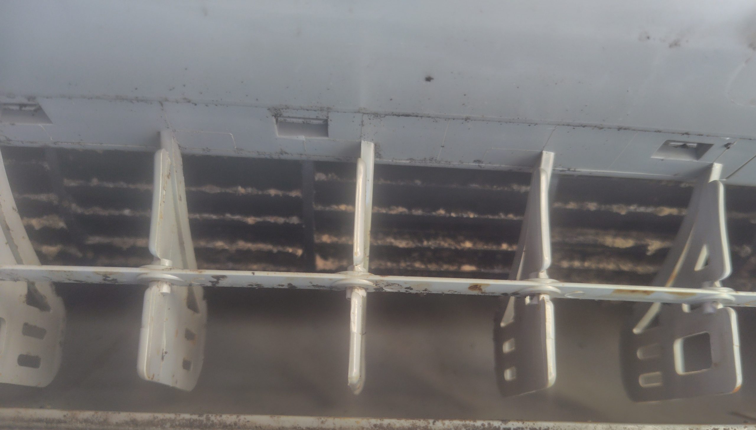 エアコンクリーニング（広島市安佐北区亀山のお客様）